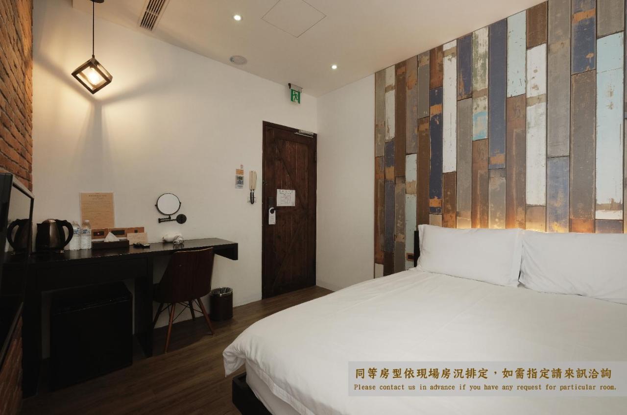 Journey Hostel Тайнань Экстерьер фото