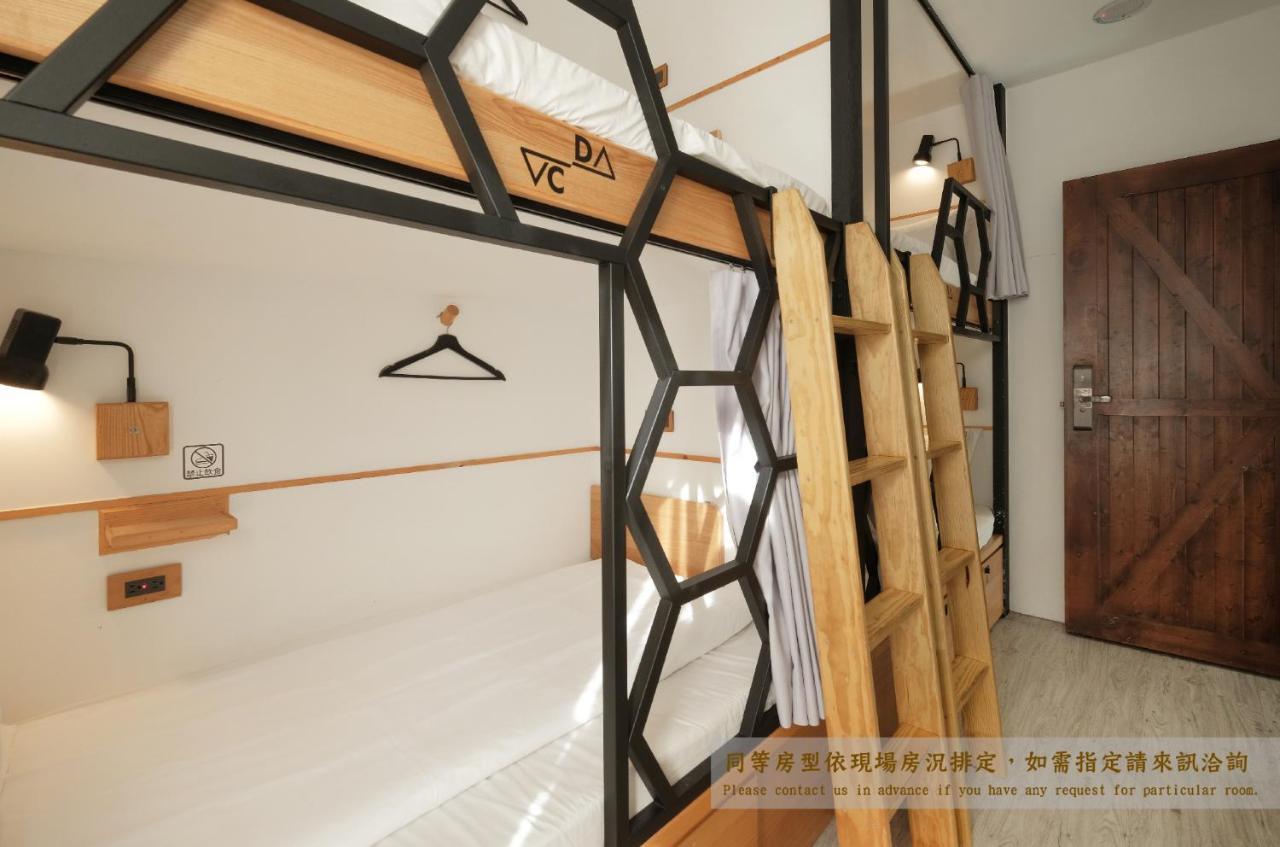 Journey Hostel Тайнань Экстерьер фото