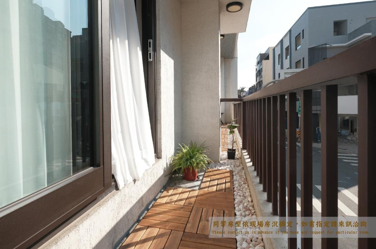 Journey Hostel Тайнань Экстерьер фото