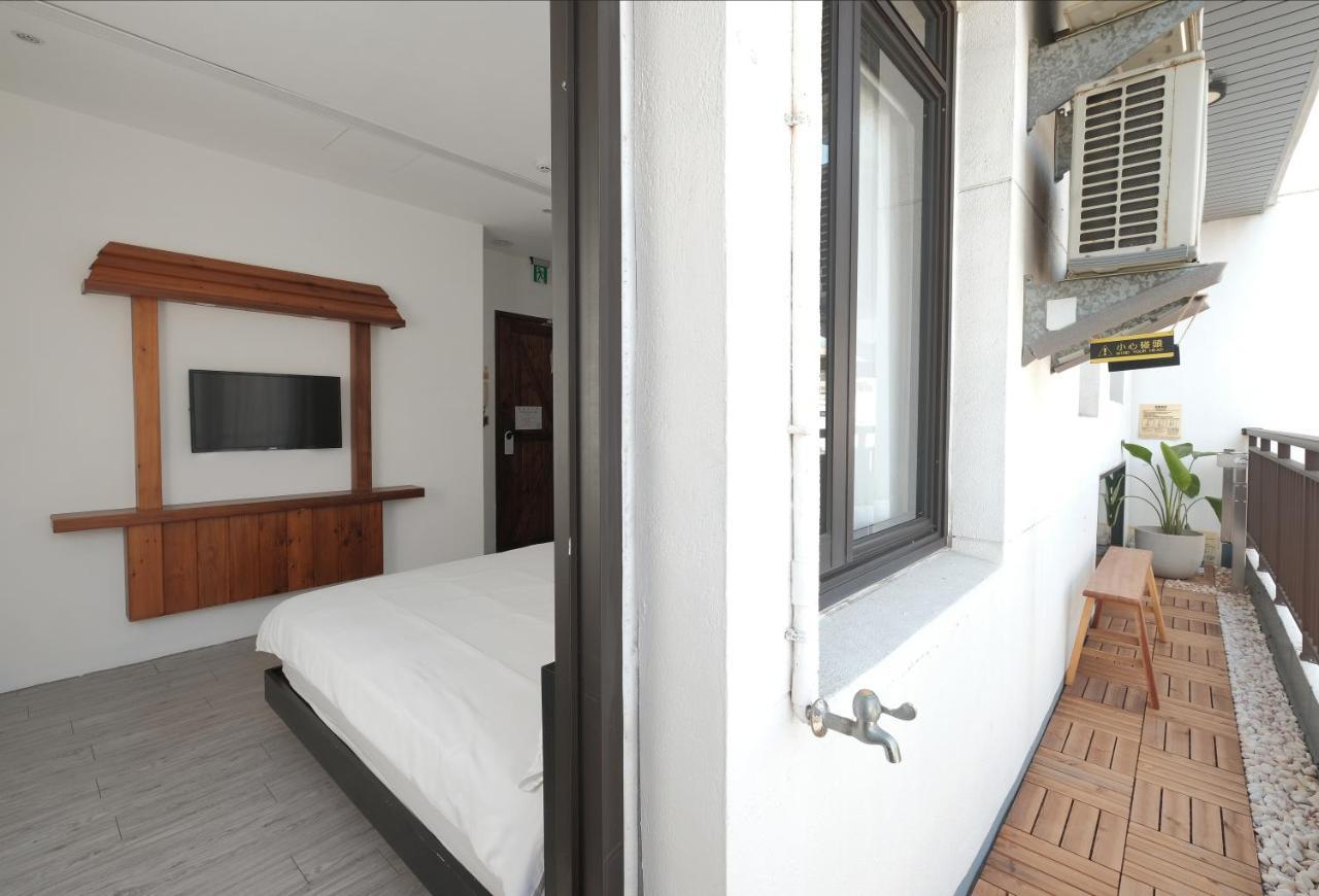 Journey Hostel Тайнань Экстерьер фото